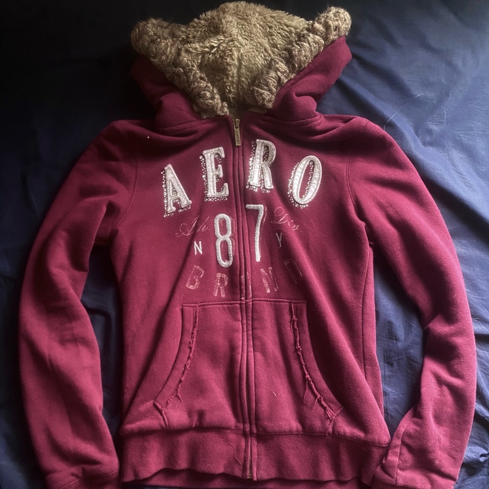 vintage burgundy aeropostale hoodie with rhinestones & faux fur lining, chic y2k